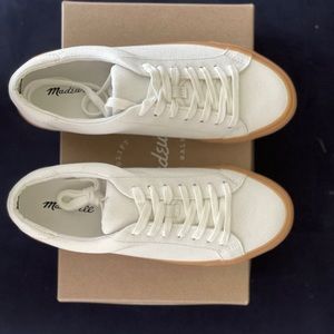 Madewell Sidewalk Low Top Canvas Gumsole Sneakers